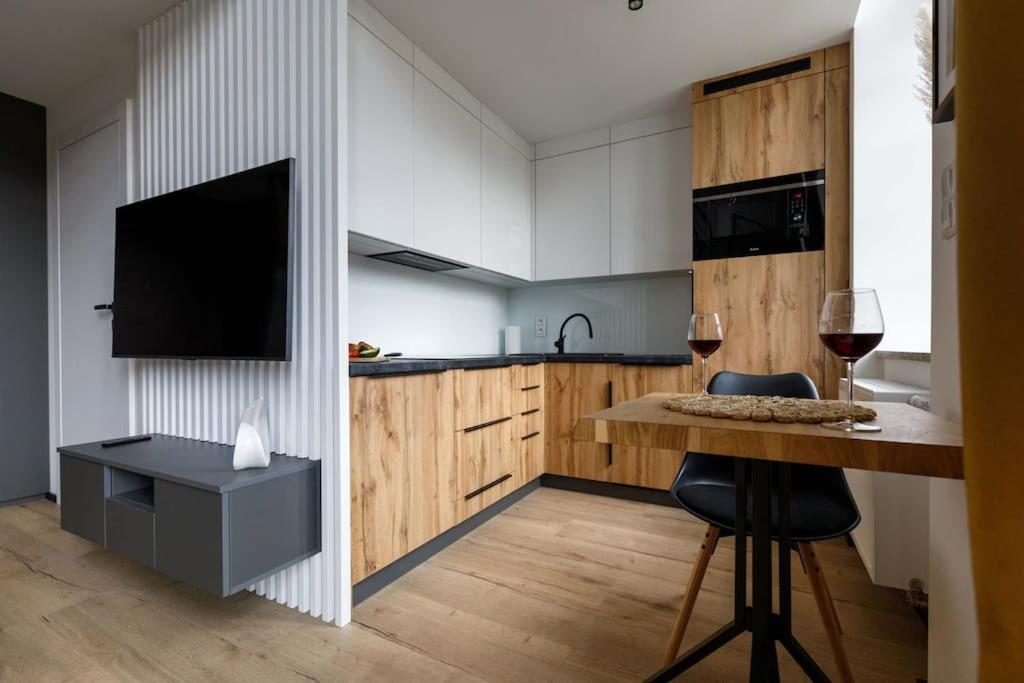 Apartment - Great Location - Chic And Luxury - Jp33